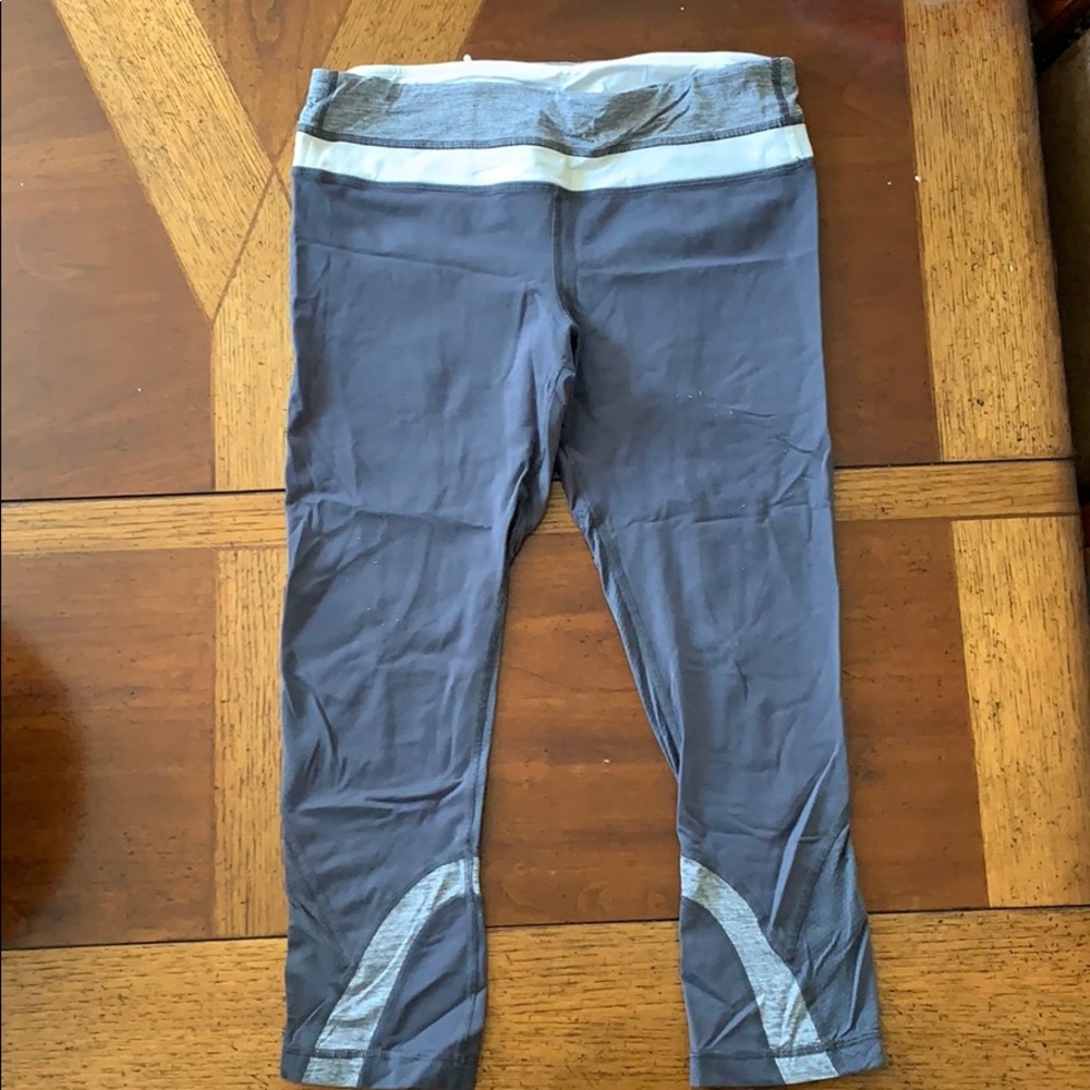 Lululemon run inspire crop